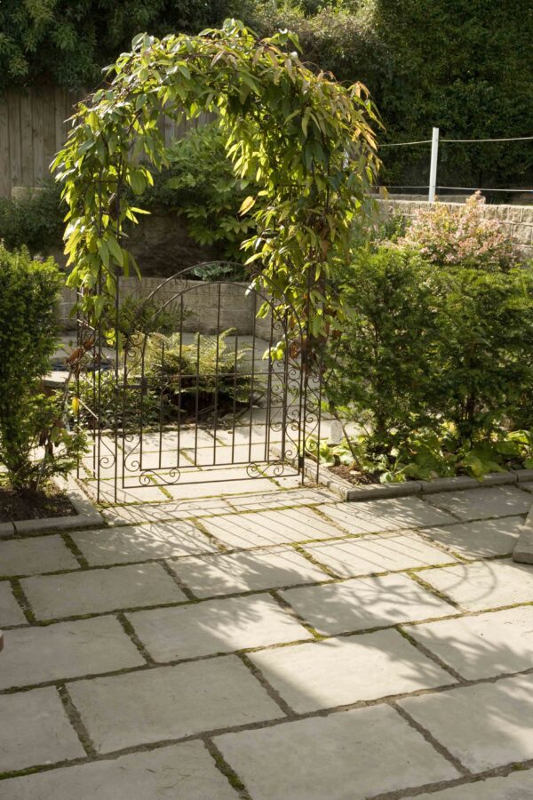 Stratford Paving Kit 5.76m² - Image 3